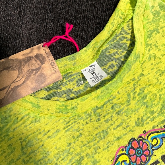 NWT - Natural Life brand “Keep calm and carry on” lime green tshirt size M - Picture 2 of 4